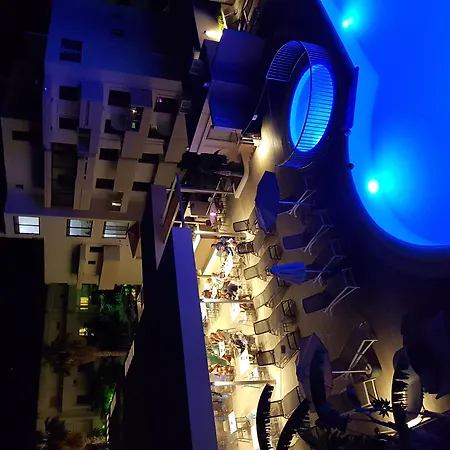 酒店 Imperial And 科斯镇