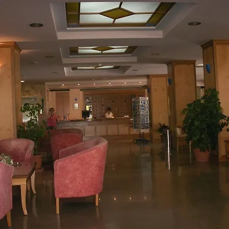Hotel Imperial And 2*