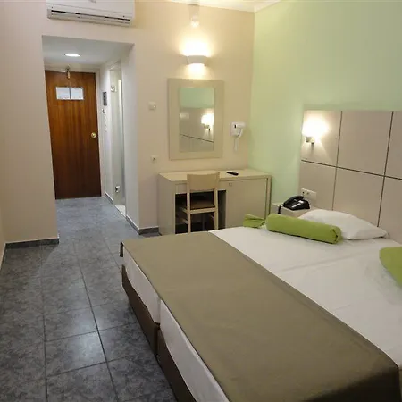 Imperial And Hotel 2*